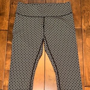 Lululemon Geometric Patterned Leggings